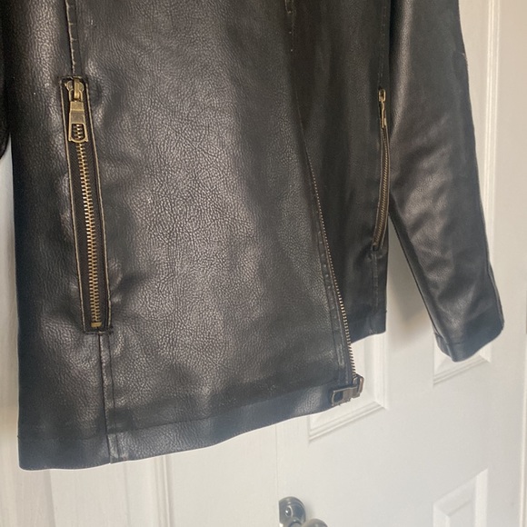 SLEEK Clean Biker Jacket [FITS LIKE MEDUIM] - Picture 3 of 8